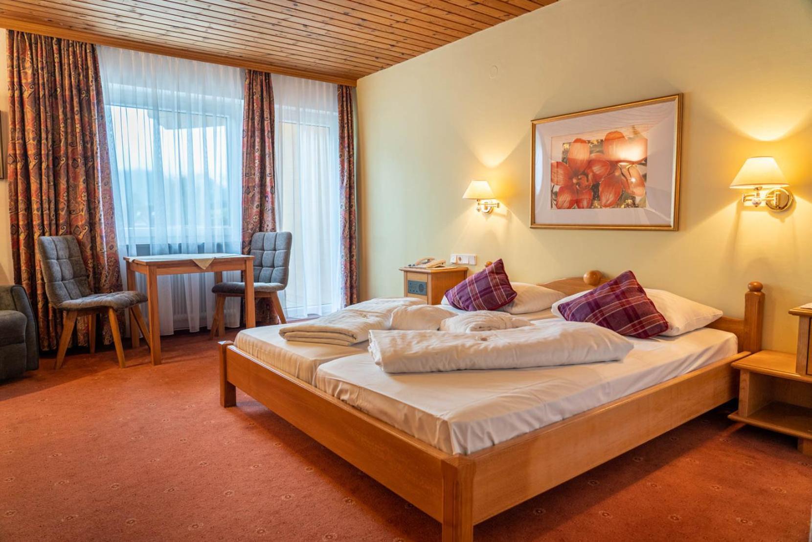 Hotel Donnerhof Fulpmes Quarto foto