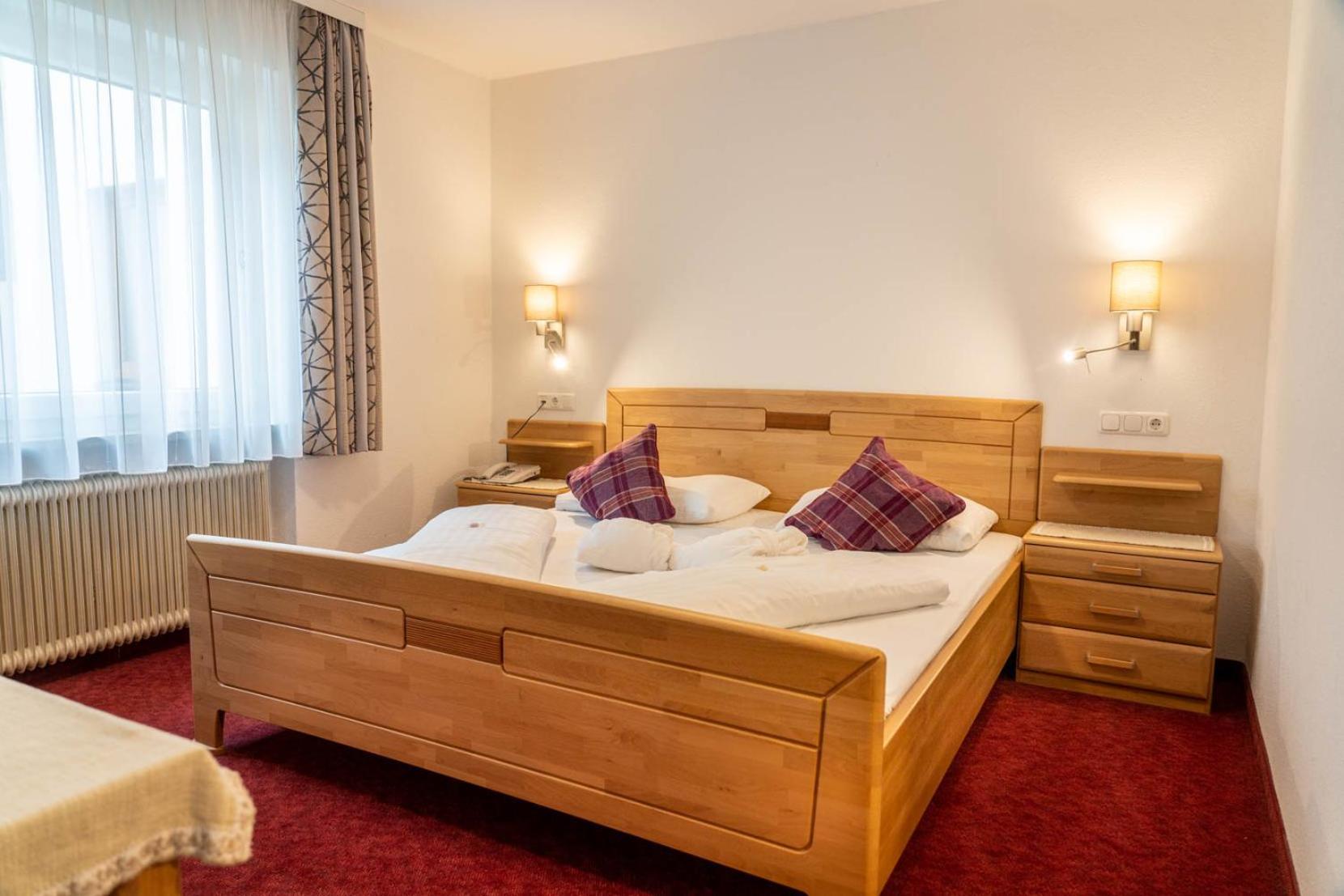 Hotel Donnerhof Fulpmes Quarto foto