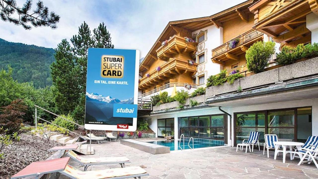 Hotel Donnerhof Fulpmes Exterior foto
